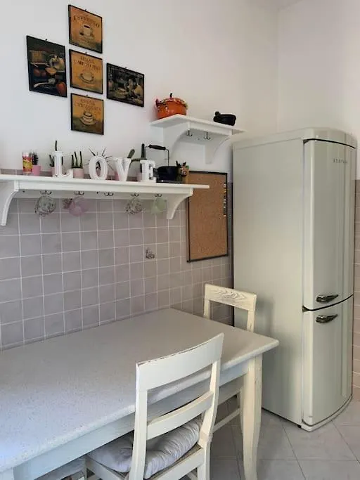 Appartamento Privato Fronte Mare Savona Apartment